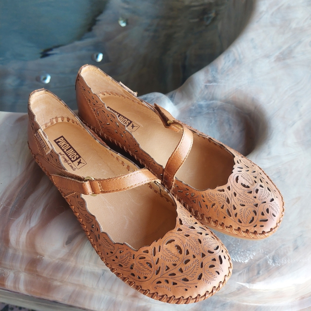 Pikolinos ladies shoes size 39